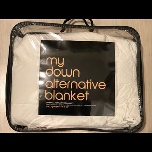 Bloomingdale’s My Down Alternative Blanket